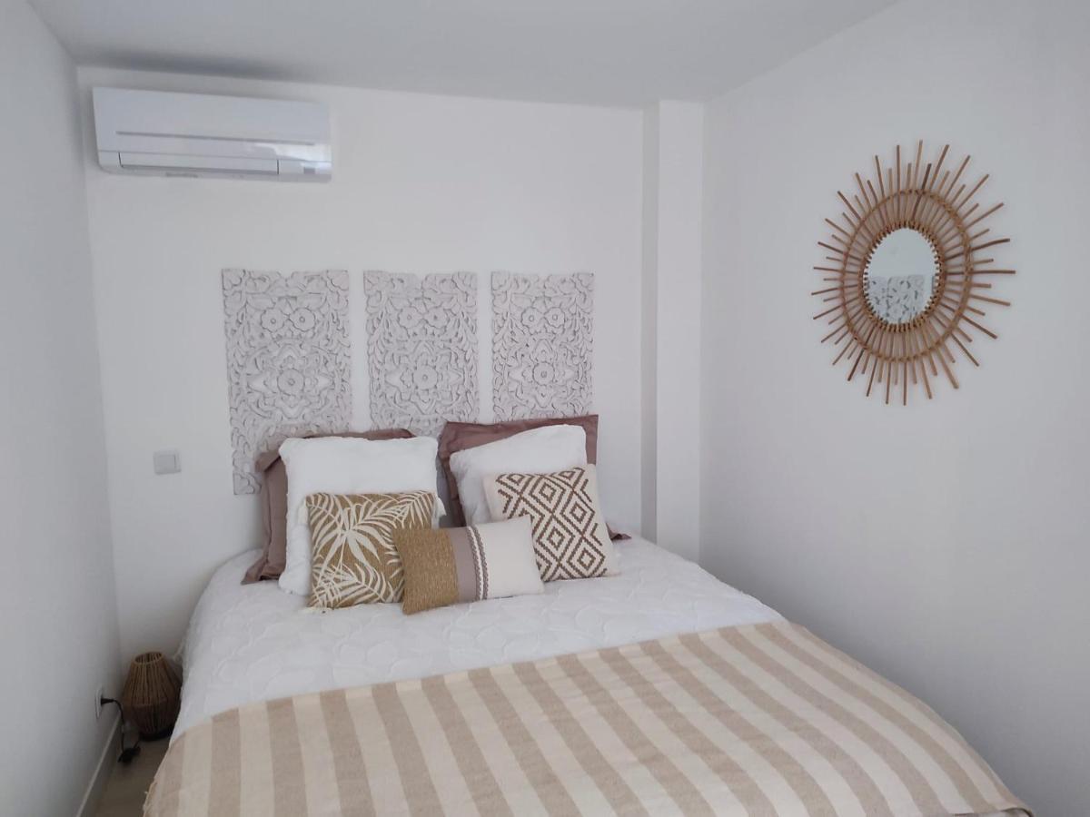 Magnifique Appartement 2 Chambres Avec 50 M2 De Jardin Privatif Ла-Кро Екстер'єр фото